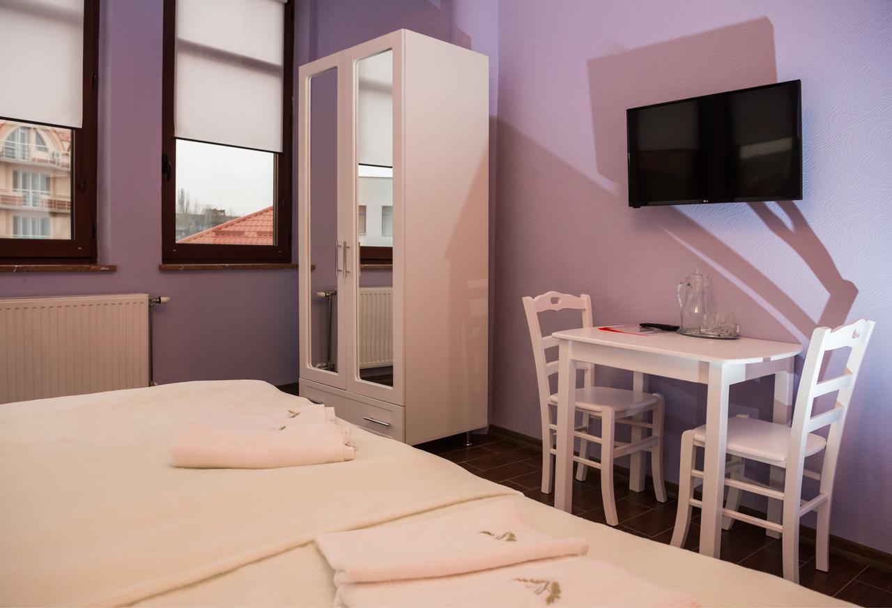 Hotel " Boutique " Uzhhorod Exterior foto